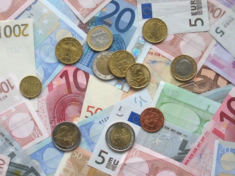 Comment retirer plus que le plafond standard ?
