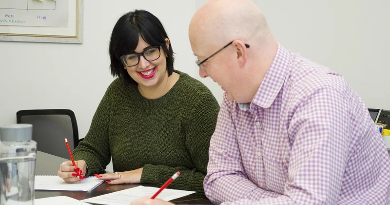 Quelles compétences et formations pour devenir consultant MOE ?