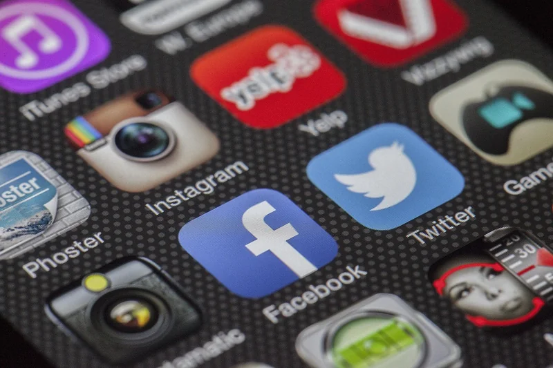 Portail vs application mobile : lequel choisir ?