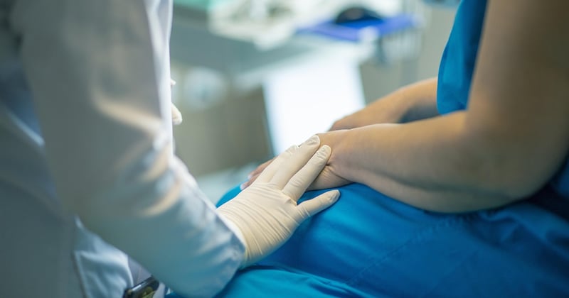 Signalétique hôpital région nantaise : le guide pour une orientation claire et apaisée